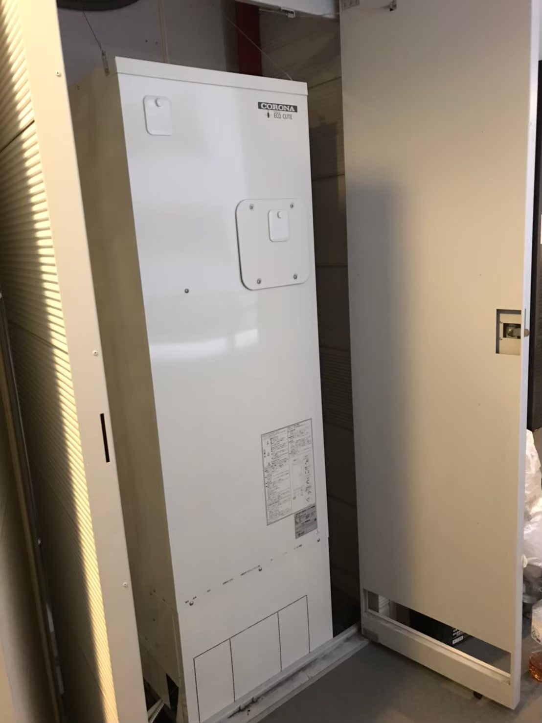 東京都港区芝浦 エコキュート交換工事H様